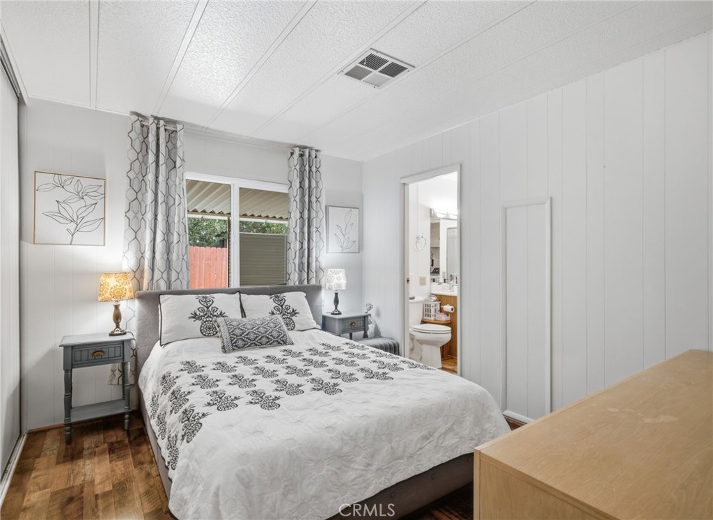 26024 Chelsea Property Photo 19
