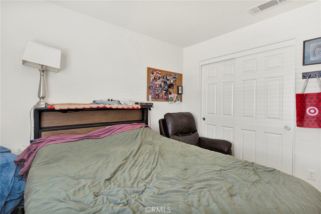 11913 Andrews Place Property Photo 24