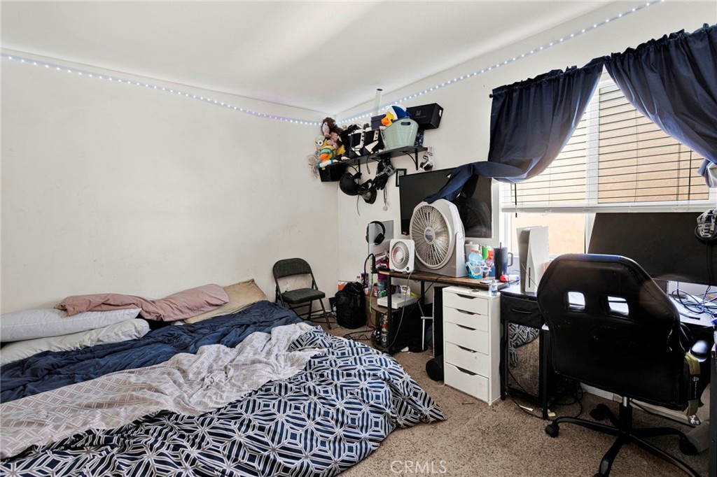 11913 Andrews Place Property Photo 31