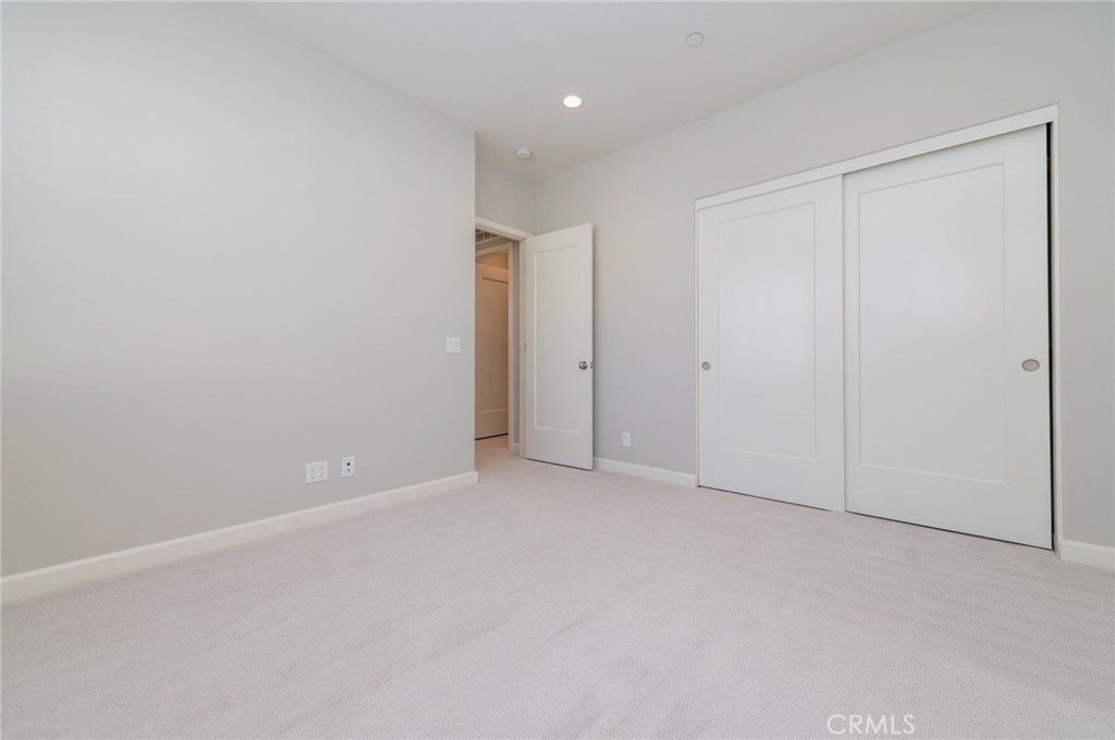 124 Holly Springs Property Photo 26