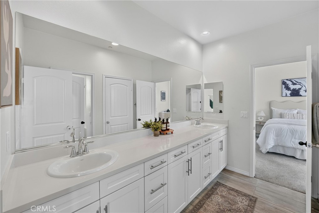 1115 N Vecino Lane Property Photo 34