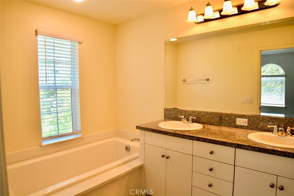15447 Pomona Rincon Road 952 Property Photo 3