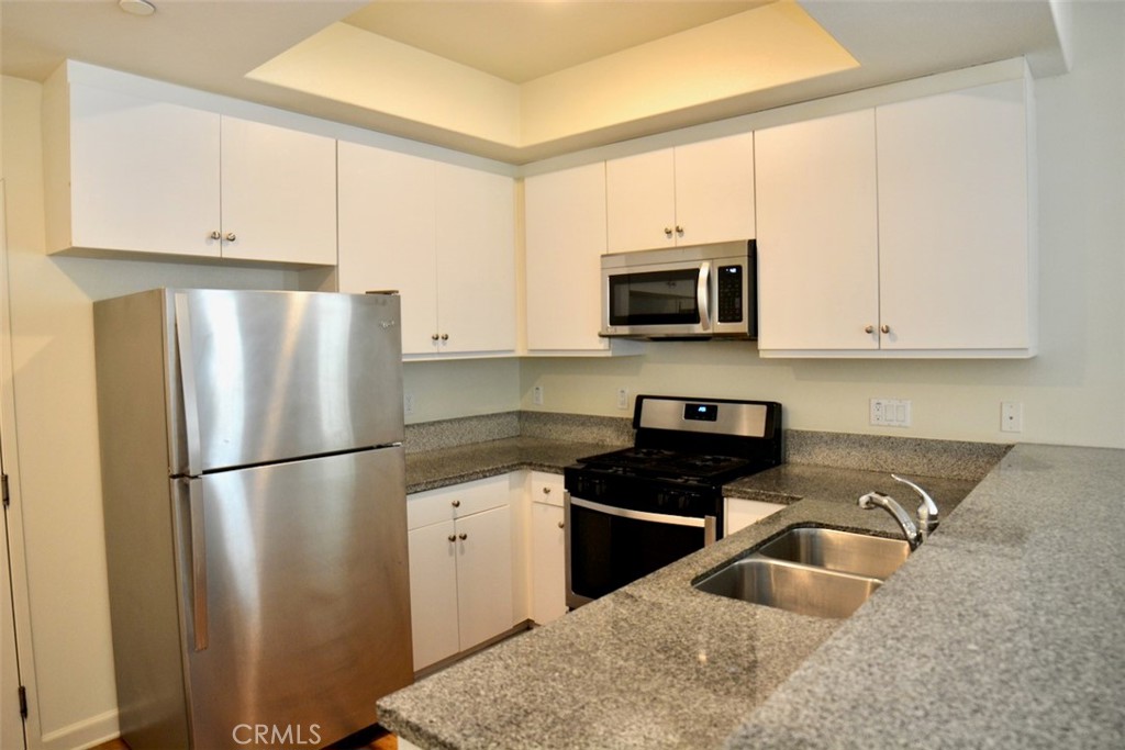 15447 Pomona Rincon Road 952 Property Photo 8