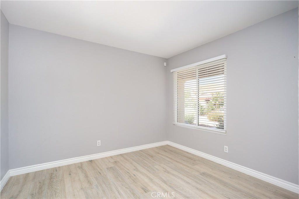 38104 Miramonte Property Photo 12