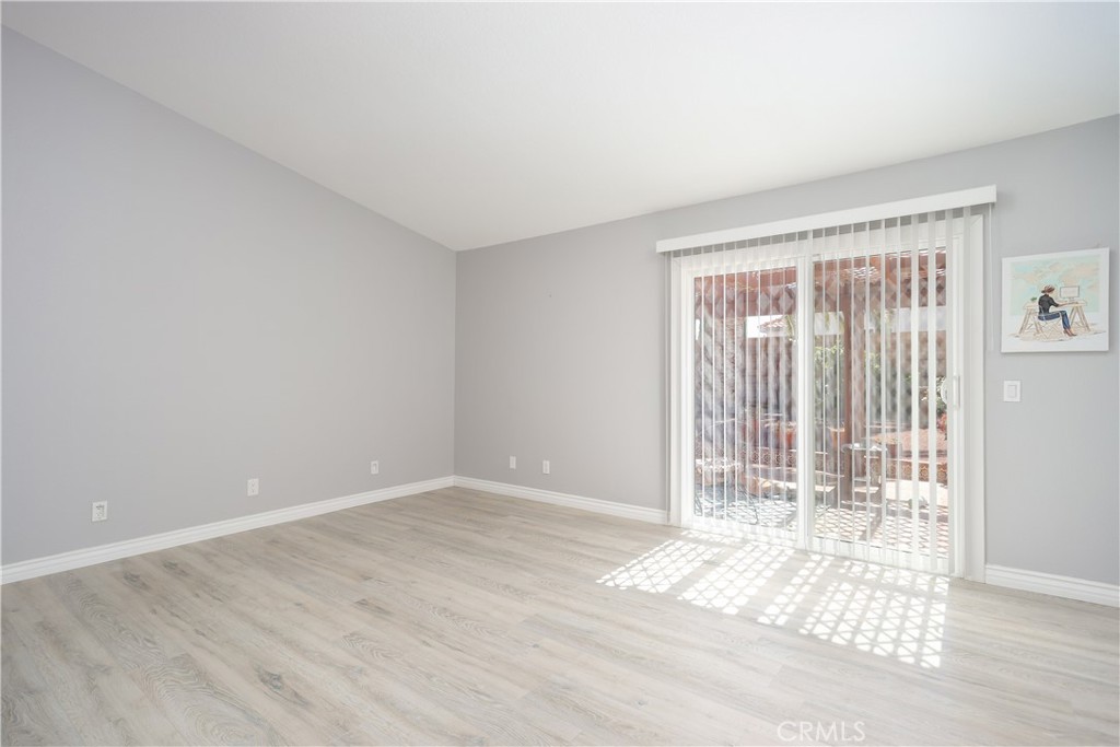 38104 Miramonte Property Photo 15