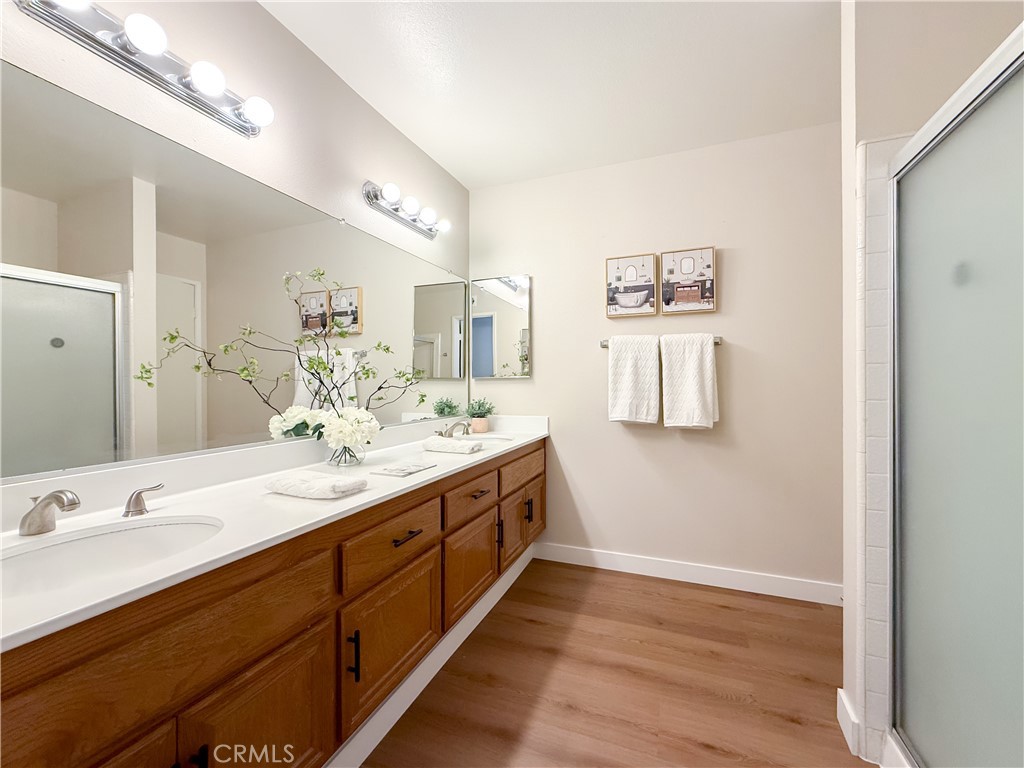 1034 E Romney Drive Property Photo 27