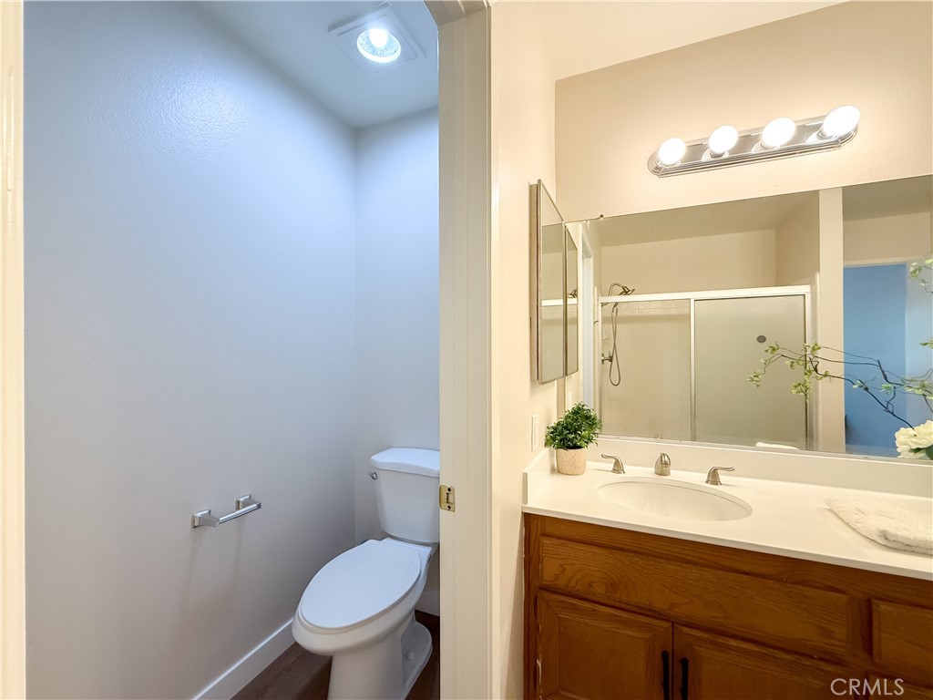 1034 E Romney Drive Property Photo 28