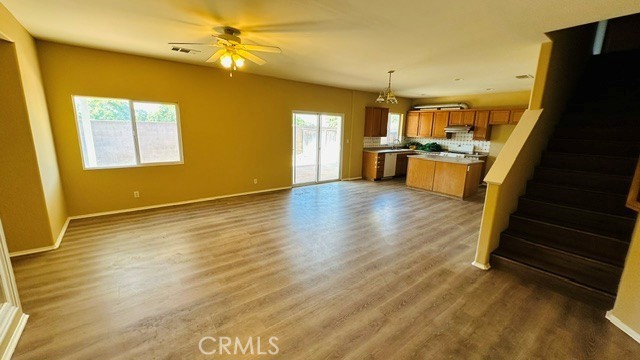 1442 Orange Grove Property Photo 4