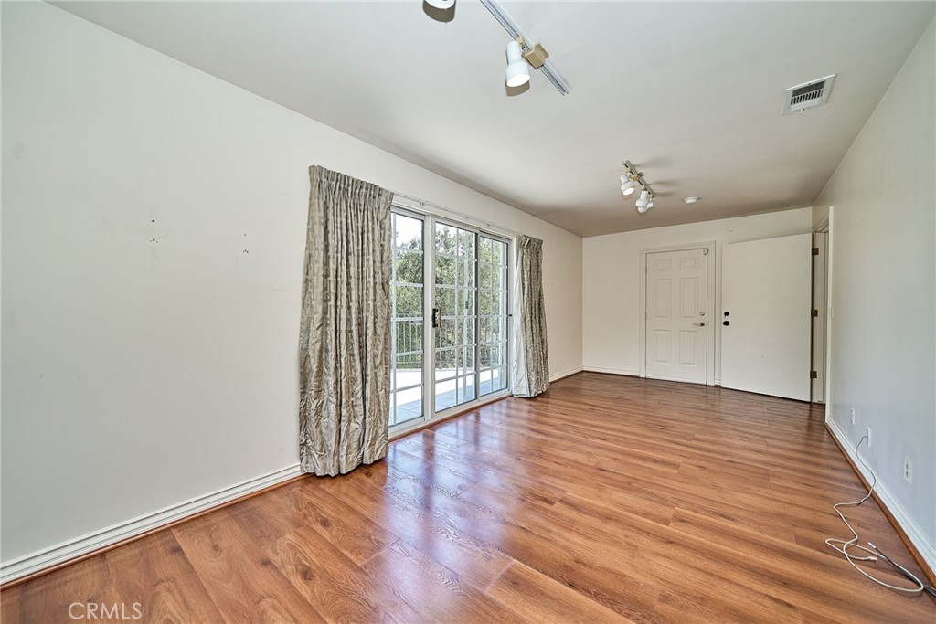 1089 Village Drive Property Photo 44