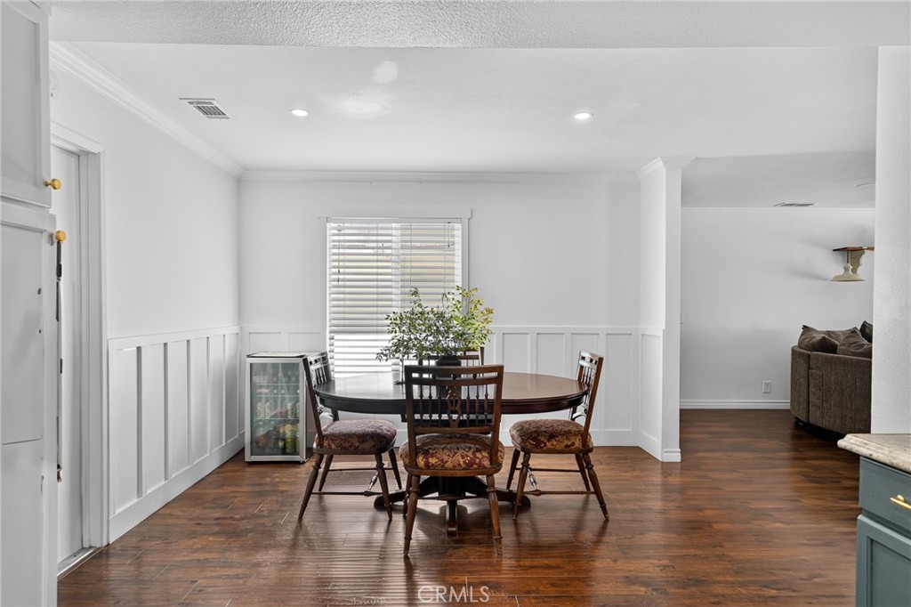 16949 Lorene Drive Property Photo 12