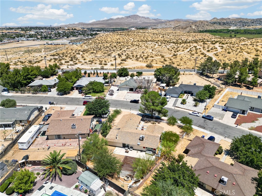 16949 Lorene Drive Property Photo 33