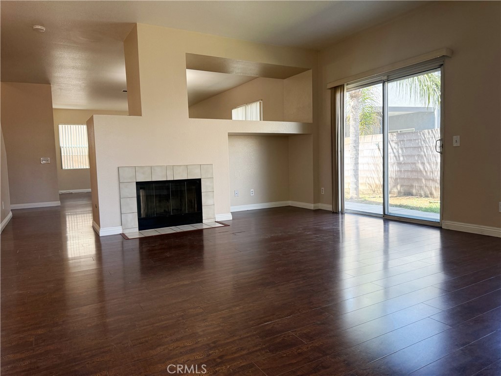 6569 Gladiola Property Photo 6