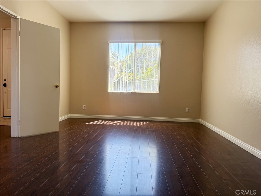 6569 Gladiola Property Photo 8