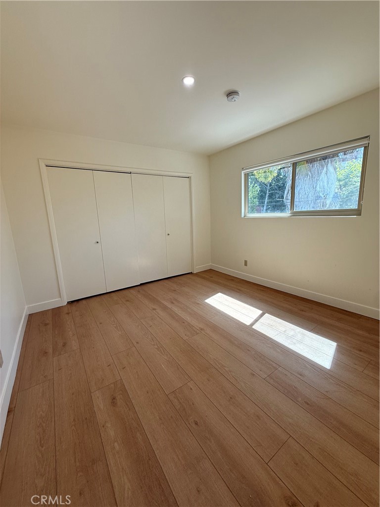 1651 Golden Gate 5 Property Photo 3