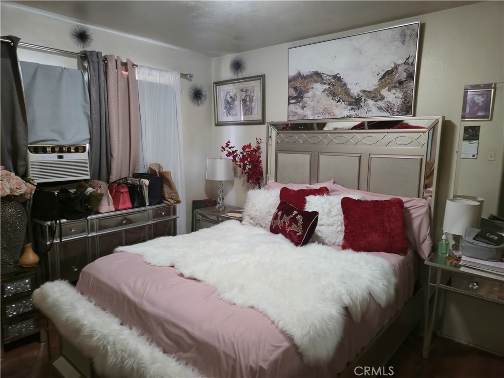 3309 3311 Brockton Ave Property Photo 10