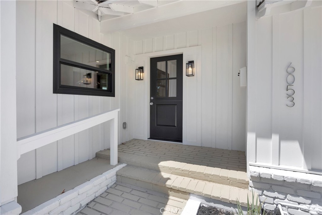 6053 Atoll Avenue Property Photo 2