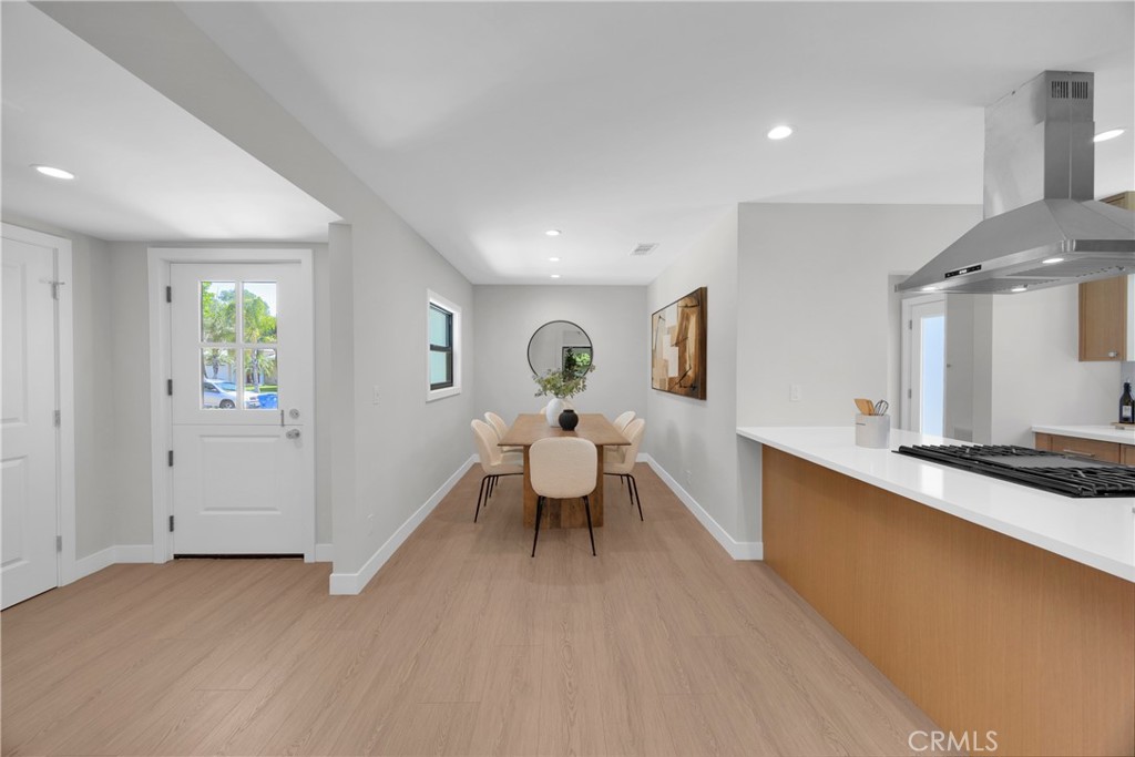 6053 Atoll Avenue Property Photo 4