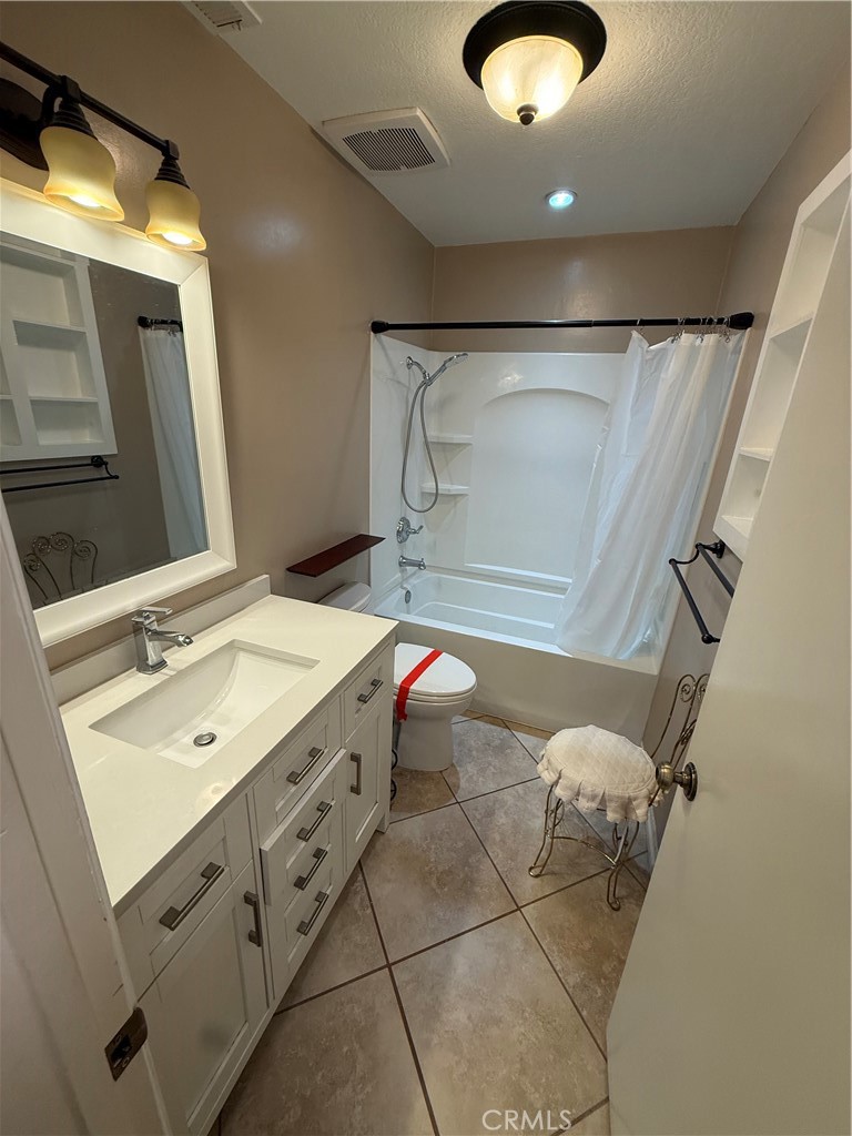 2226 Calle Leon Property Photo 21
