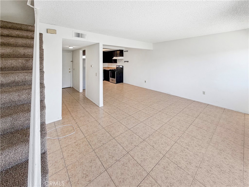 15143 Monterey Avenue B Property Photo 8