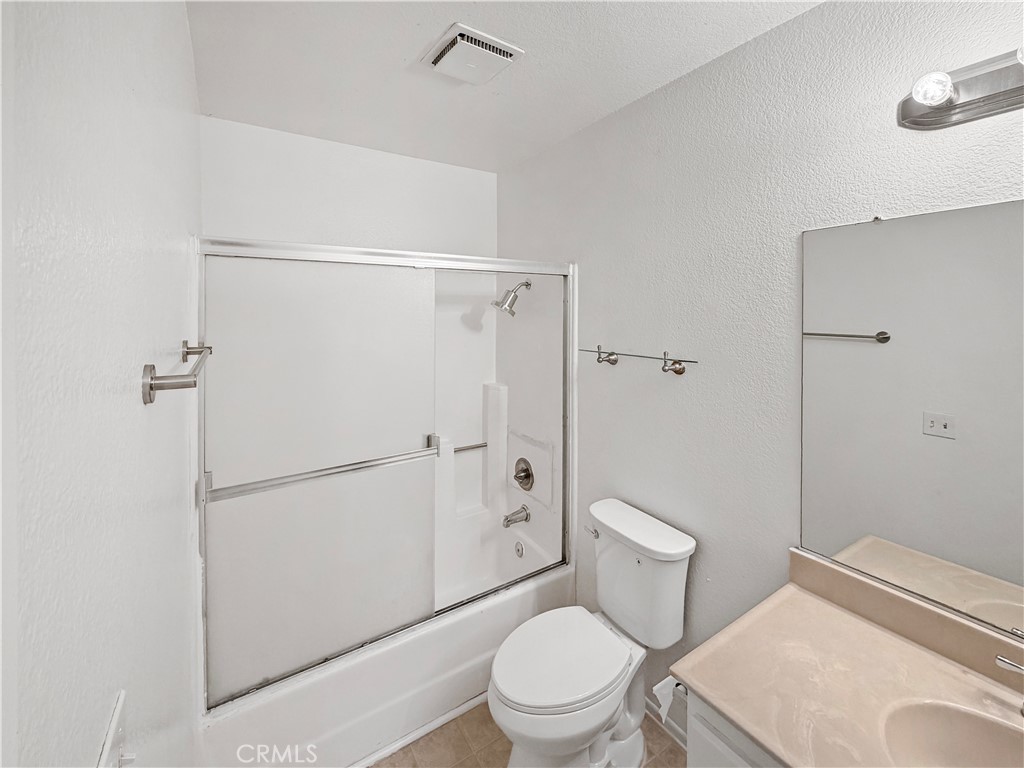 15143 Monterey Avenue B Property Photo 12