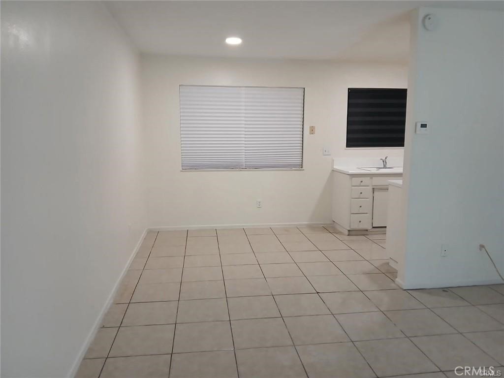 751 Upton Property Photo 8
