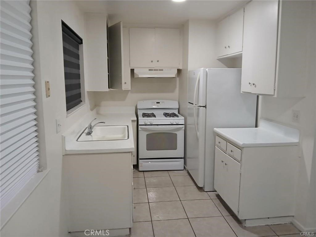 751 Upton Property Photo 10