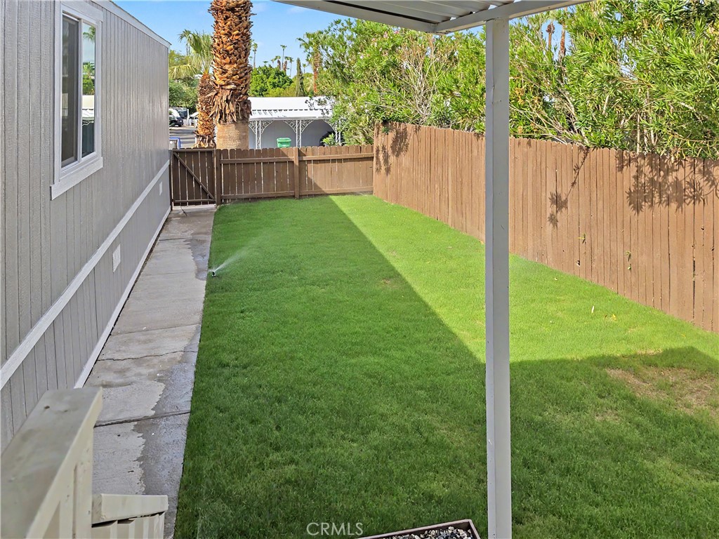 14 Yucca Lane Property Photo 5
