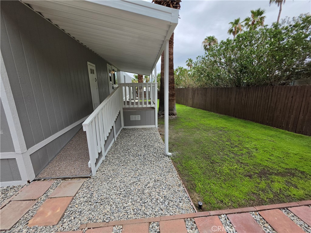 14 Yucca Lane Property Photo 9