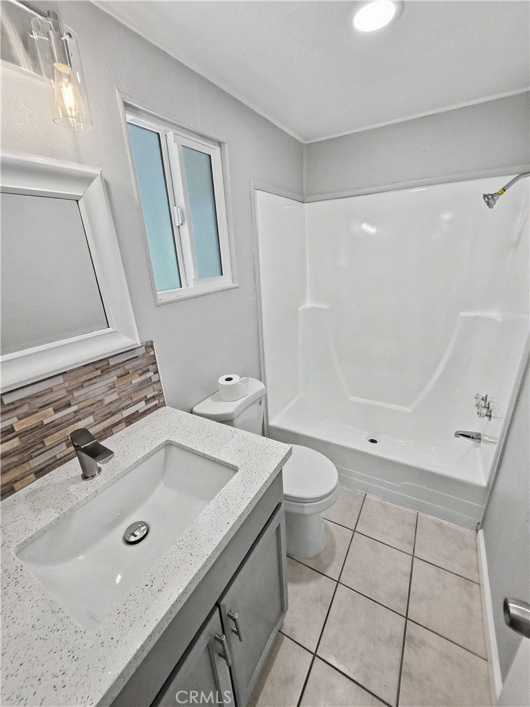 14 Yucca Lane Property Photo 17