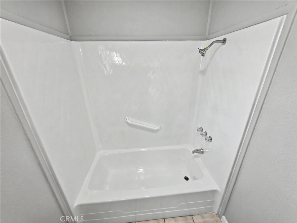 14 Yucca Lane Property Photo 23