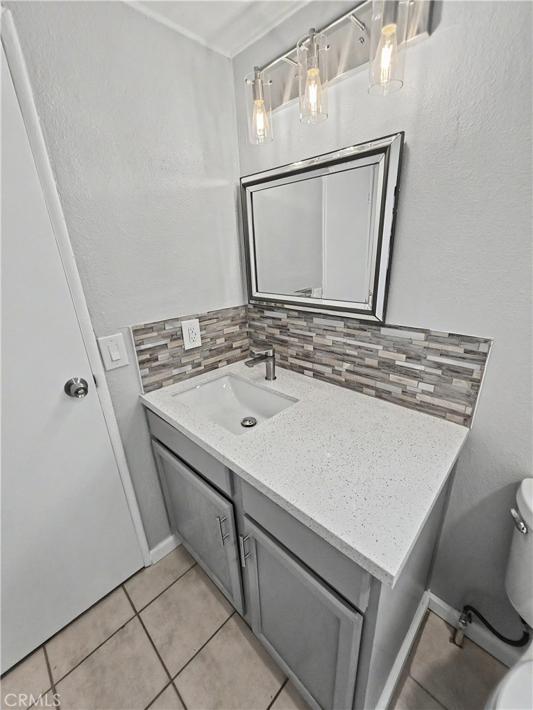 14 Yucca Lane Property Photo 24