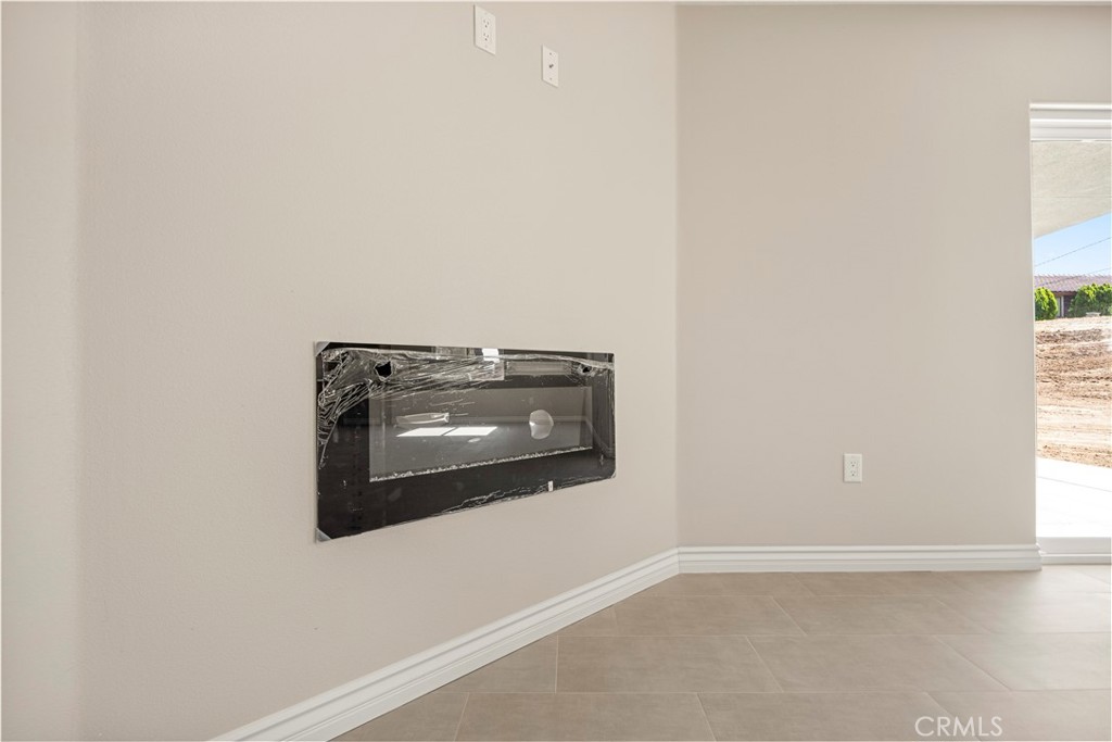 18427 Talisman Property Photo 3