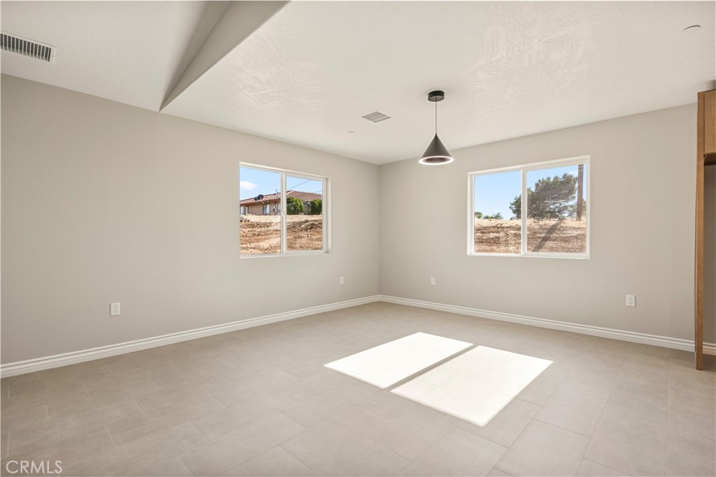 18427 Talisman Property Photo 4