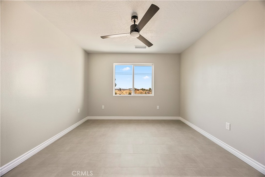 18427 Talisman Property Photo 15