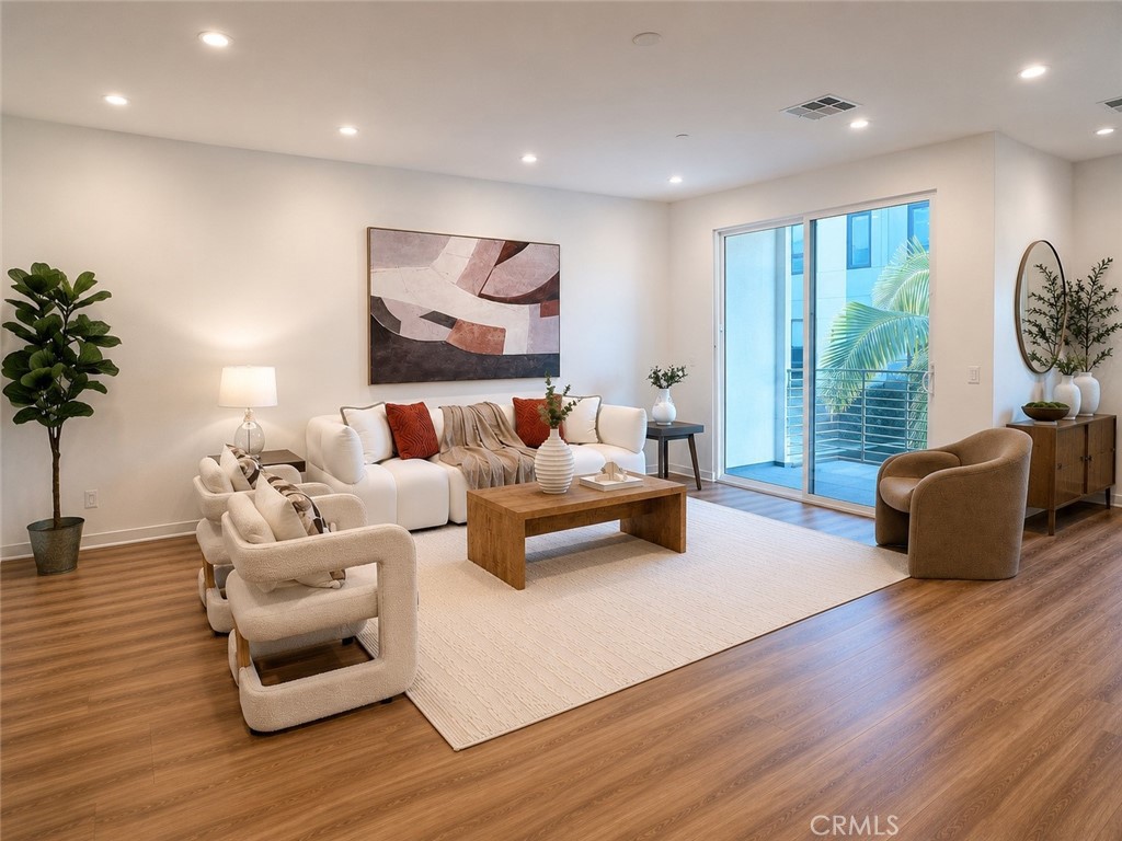 122 Schick Property Photo 6