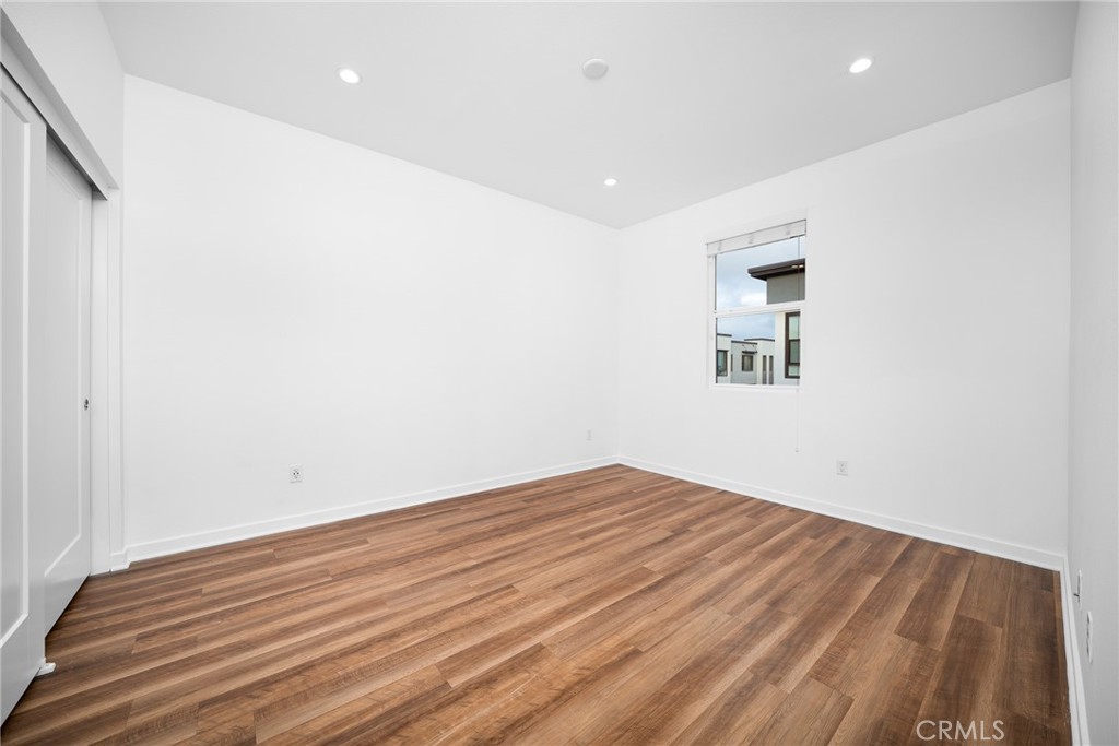 122 Schick Property Photo 26
