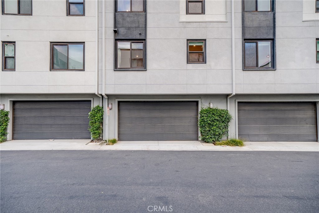 122 Schick Property Photo 28
