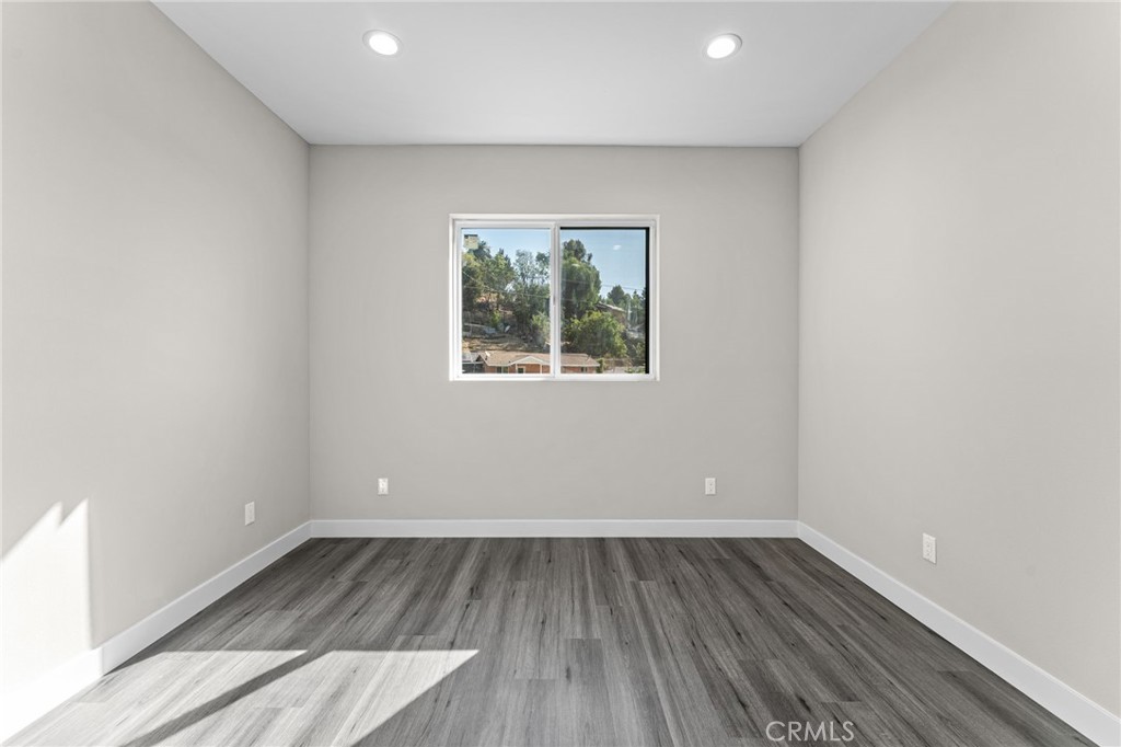 3934 Snow Drive Property Photo 23
