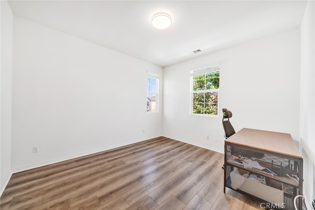 6999 La Rochelle Property Photo 37
