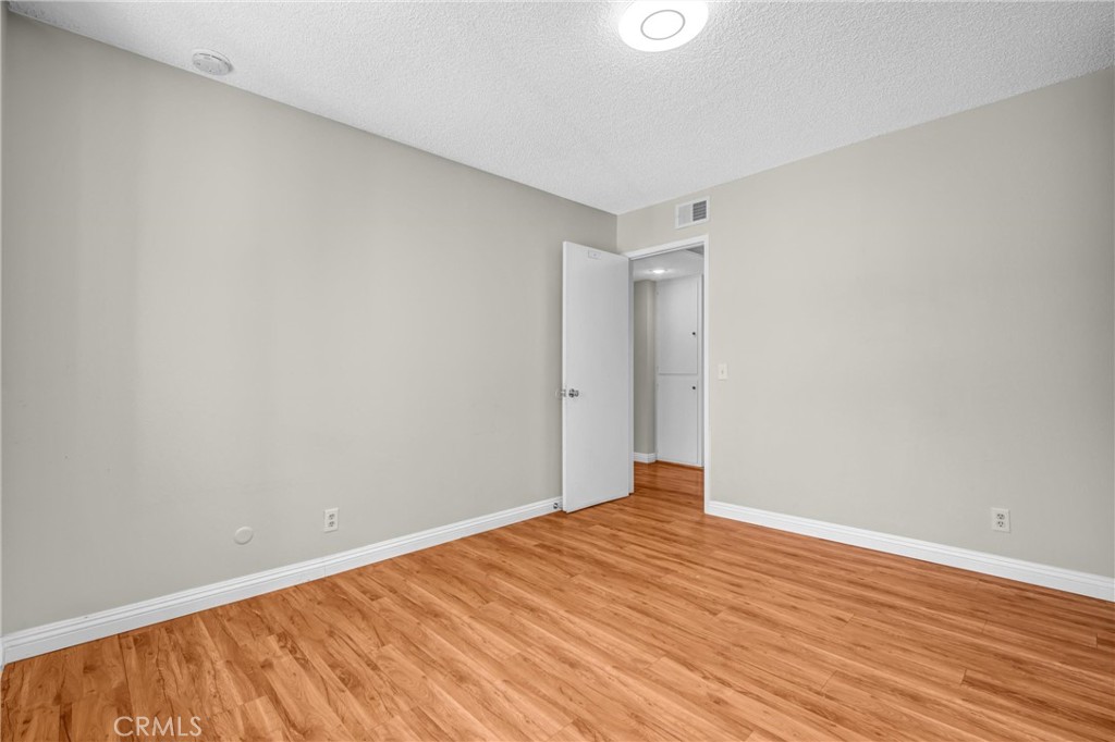 218 Avondale Avenue D Property Photo 17