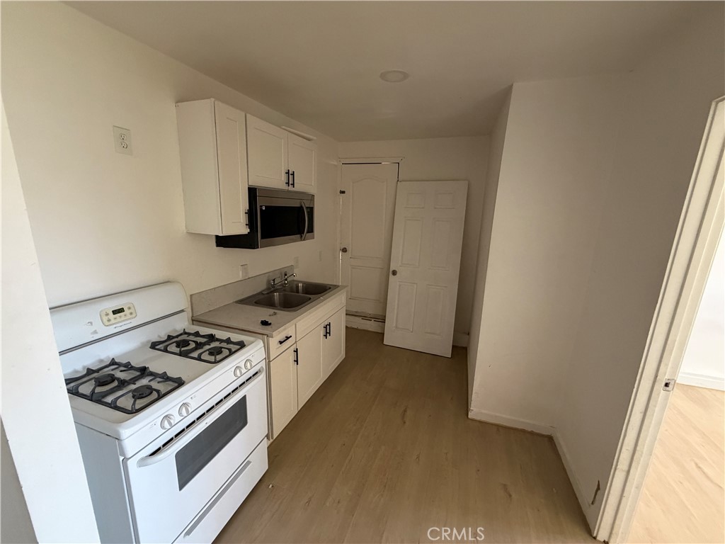 1047 W Avenue H6 Property Photo 21