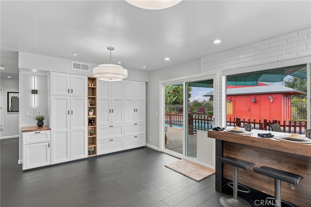 7946 Aqua Mansa Road Property Photo 7