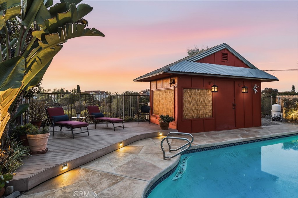 7946 Aqua Mansa Road Property Photo 7