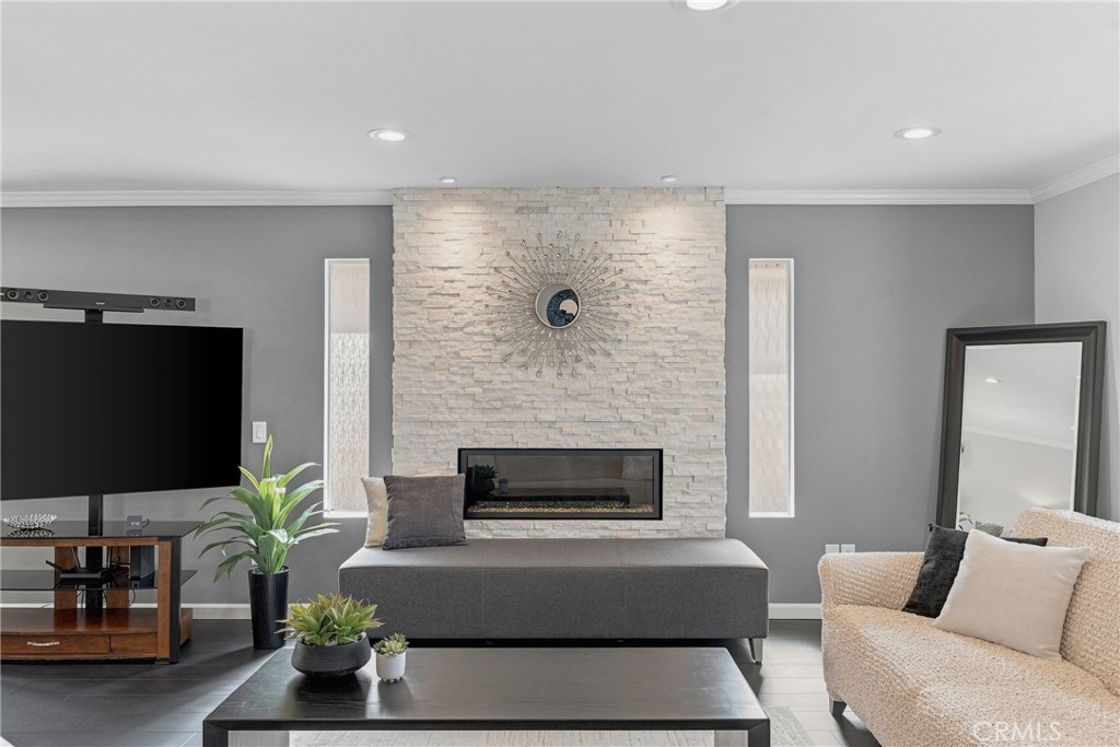 7946 Aqua Mansa Road Property Photo 8