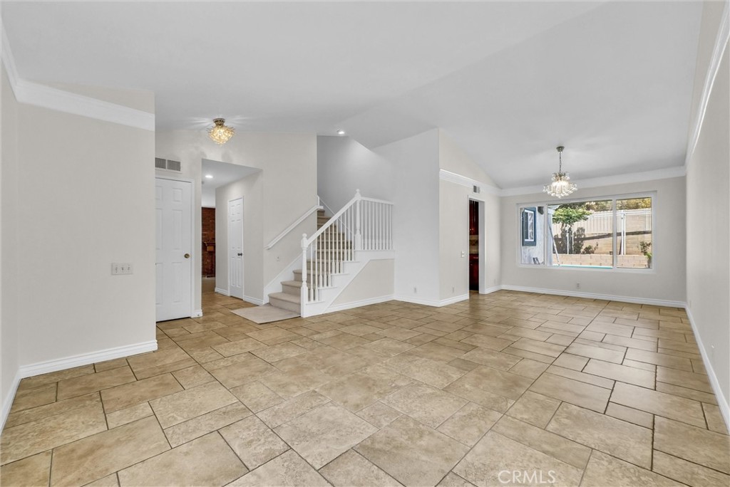 10152 Victoria Street Property Photo 6