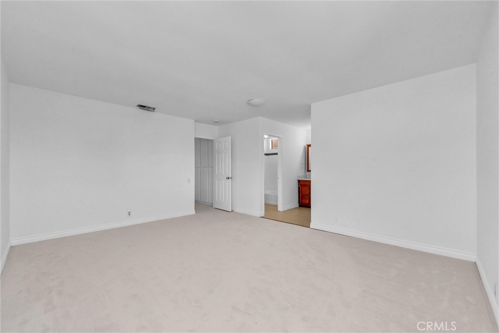 10152 Victoria Street Property Photo 27