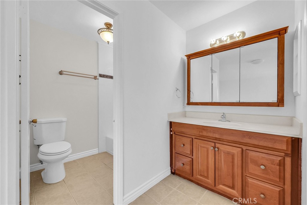 10152 Victoria Street Property Photo 28
