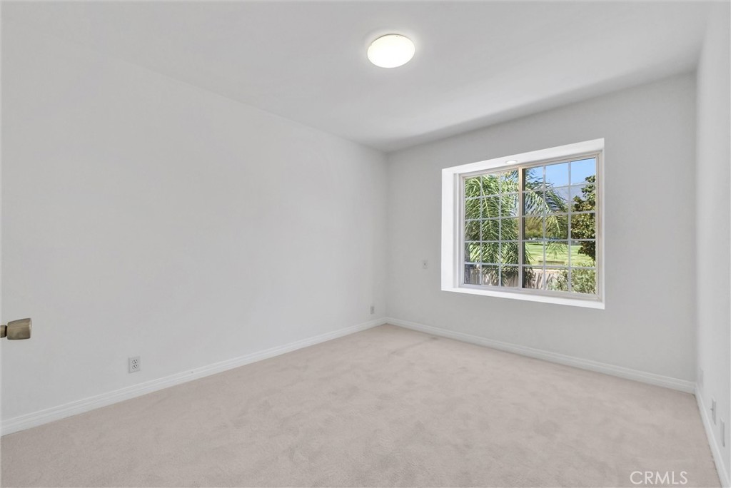 10152 Victoria Street Property Photo 38