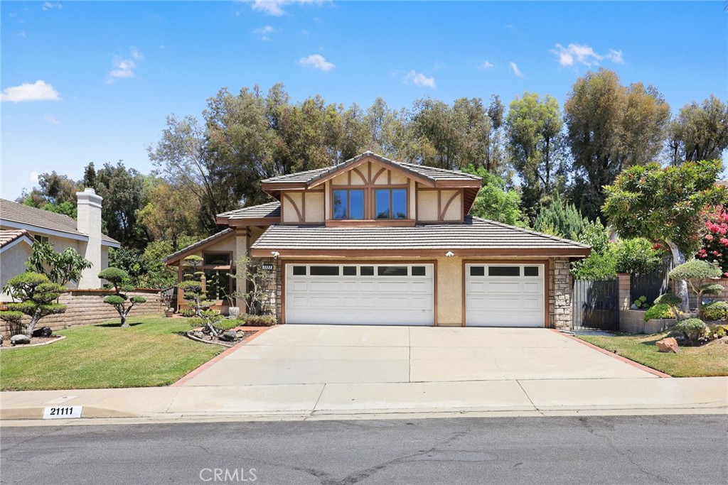 21111 Valleyview Drive Property Photo