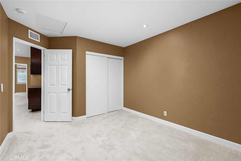 21111 Valleyview Drive Property Photo 28